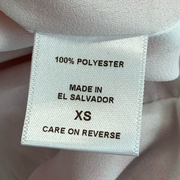 Sweet Pea New York & Co sz XS Blouse Tie Front Deep V-neck Leopard Print New - Picture 7 of 7